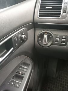 Volkswagen Touran • 2012 • 208,000 km