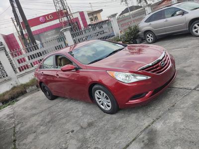 Hyundai Sonata • 2011 • 135,000 km