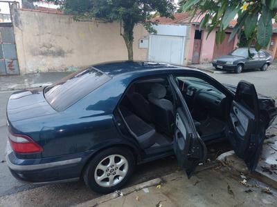 Mazda 626 • 1998 • 200,000 km