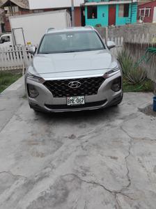 Hyundai Santa Fe • 2019 • 6,000 km