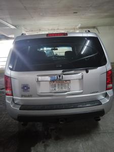 Honda Pilot • 2010 • 87,000 km