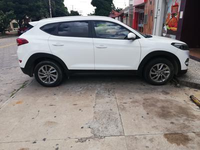 Hyundai Tucson • 2017 • 69,000 km