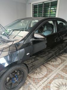 Toyota Camry Hybrid • 2014 • 51,000 km