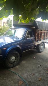 Toyota 4 Runner Limited • 1993 • 466,000 km