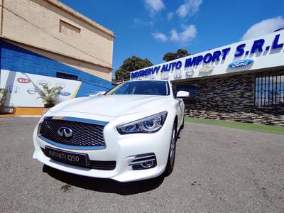 Infiniti Q • 2015 • 1 km