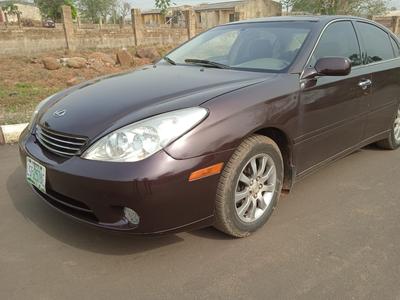 Lexus LS • 2003 • 87,000 km