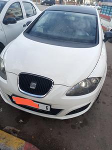 Seat Leon • 2009 • 240,000 km
