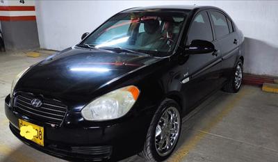 Hyundai Accent • 2009 • 158,000 km