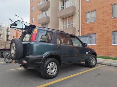 Honda CR-V • 1998 • 3,130,000 km