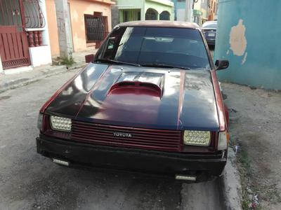 Toyota 86 • 1987 • 100,000 km