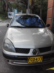 Renault Symbol • 2007 • 115,000 km