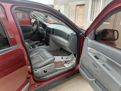 Jeep Grand Cherokee • 2007 • 162,345 km