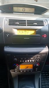 Citroën C4 • 2011 • 125,000 km