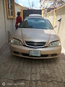 Acura TL • 2000 • 210,036 km