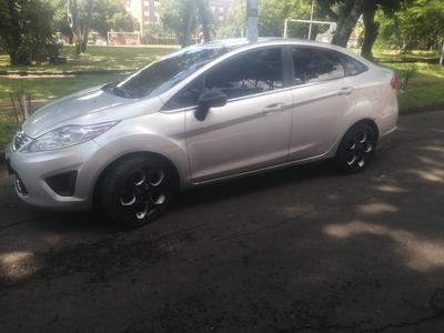 Ford Fiesta • 2012 • 106,000 km
