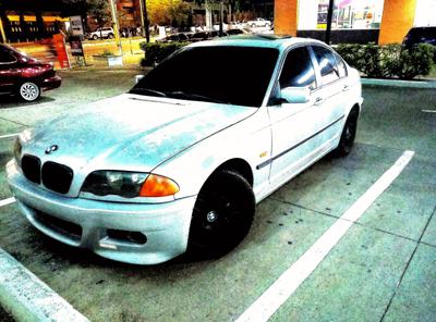 BMW Rad 3 • 1999 • 148,000 km