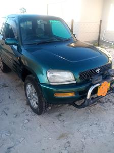 Toyota RAV4 • 1997 • 157,000 km