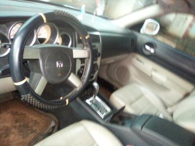 Dodge  • 2006 • 20,000 km