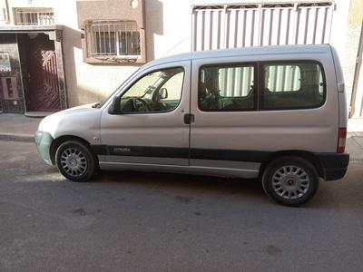 Citroën Berlingo • 2010 • 200,000 km
