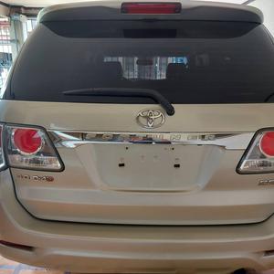 Toyota Fortuner • 2015 • 125,000 km