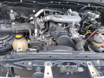 Toyota Hilux • 2010 • 323,000 km