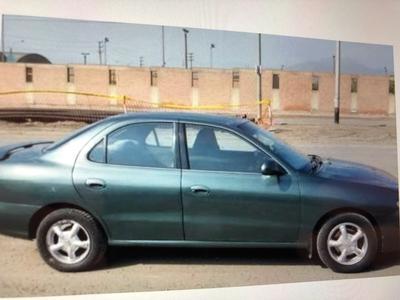 Hyundai Elantra • 1994 • 200,000 km