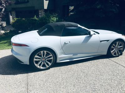 Jaguar F-Type • 2017 • 58,000 km