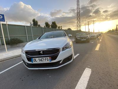 Peugeot 508 • 2015 • 208,000 km