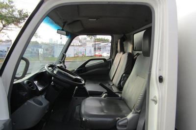 Hino Dutro • 2013 • 122,846 km