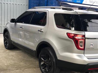 Ford Explorer • 2012 • 63,400 km