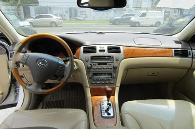 Lexus GS 300 • 2004 • 64,843 km