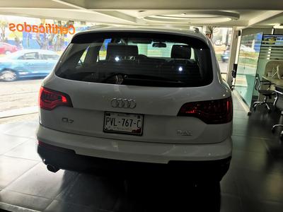 Audi Q7 • 2014 • 75,000 km