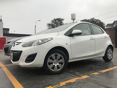 Mazda 2 • 2014 • 56,000 km