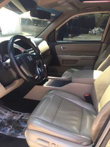 Honda Pilot • 2011 • 98,500 km