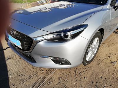 Mazda 3 • 2018 • 55,000 km