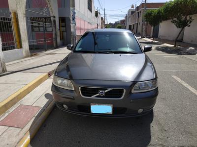 Volvo S60 • 2009 • 58,000 km