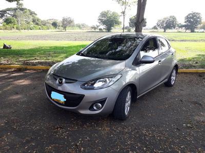 Mazda 2 • 2012 • 88,000 km