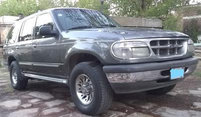 Ford Explorer • 1998 • 540,000 km