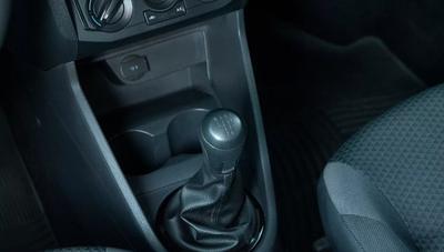 Volkswagen Gol • 2019 • 5,400 km