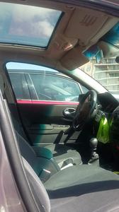 Renault Megane II • 2005 • 136,100 km