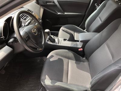 Mazda 3 • 2012 • 75,746 km
