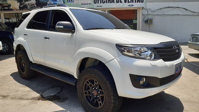 Toyota Fortuner • 2017 • 34,000 km