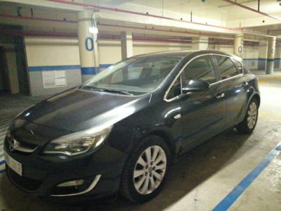 Opel Astra • 2013 • 135,000 km