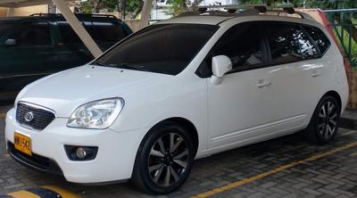 Kia Carens • 2013 • 123,500 km