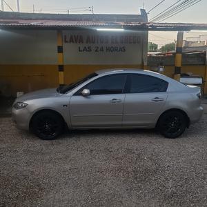 Mazda 3 • 2008 • 155,400 km