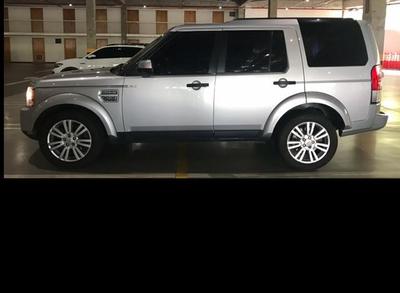 Land Rover Discovery • 2012 • 146,000 km