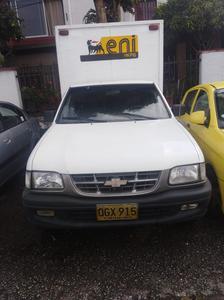 Chevrolet Luv • 2003 • 120,000 km