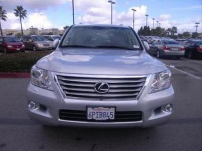 Lexus LX • 2011 • 26,555 km
