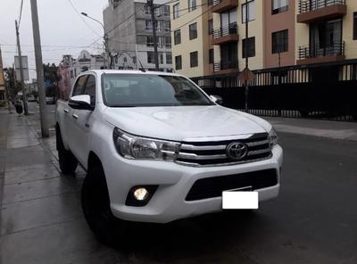 Toyota Hilux • 2016 • 62,000 km