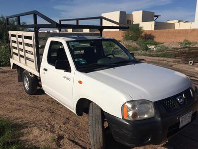 Nissan Np300 • 2013 • 0 km
